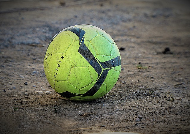 重新审视自 重新审视自